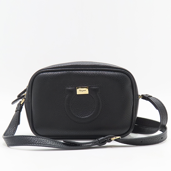 Ferragamo(󰡸) 21 H006  ÷  ġ ī޶   ũν [õ] ̹2 - ̺ ߰ǰ
