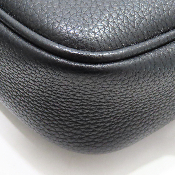 Ferragamo(󰡸) 21 H006  ÷  ġ ī޶   ũν [õ] ̹6 - ̺ ߰ǰ