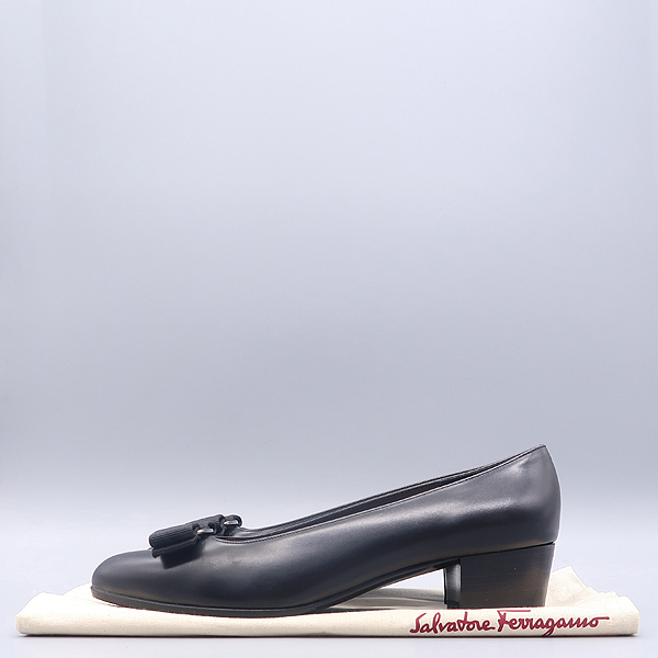 Ferragamo(󰡸)   ٶ     - 235mm []