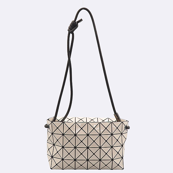 ISSEY MIYAKE(̼̹̾) BB33D3P01AF ٿٿ ũ   []