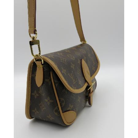 Louis Vuitton(̺) M45985 ̾ 2-Way ̹3 - ̺ ߰ǰ