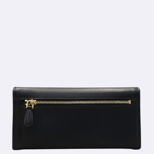 Prada() 1MH132    ΰ   +   [û] ̹4 - ̺ ߰ǰ