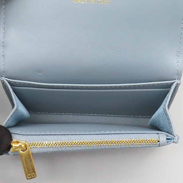 Dior(ũî) S5132UWHC Ŭ     CARO(ī)  ΰ XS   [̷Ե] ̹7 - ̺ ߰ǰ