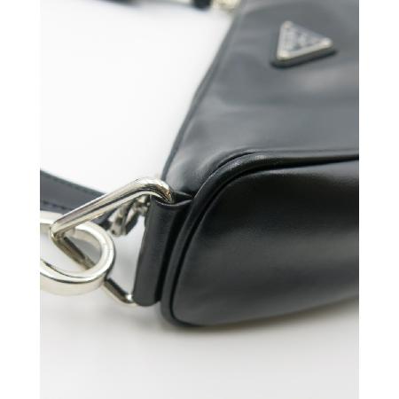 Prada()  ﰢΰ Ʈ̾ޱ ũν ̹4 - ̺ ߰ǰ