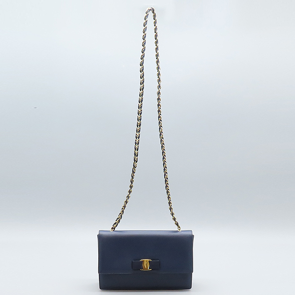 Ferragamo(󰡸) 21 E480 ̺ ÷ ǾƳ ٶ  Ż ü ũν [̷Ե] ̹4 - ̺ ߰ǰ