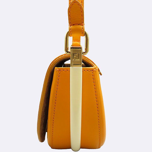 Fendi() 8BT346   Moonlight Ʈ   [ϻԵ] ̹3 - ̺ ߰ǰ