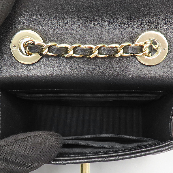 Chanel() A81633  Ų Ʈ CC  ̴ ü Ŭġ ũν [̷Ե] ̹7 - ̺ ߰ǰ