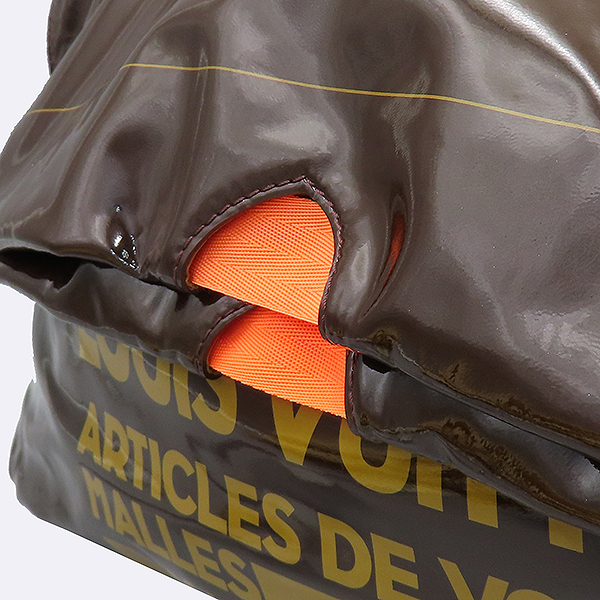 Louis Vuitton(̺) M93188  RAIN DROP(ε) BESACE(ü) ī ũν [] ̹5 - ̺ ߰ǰ