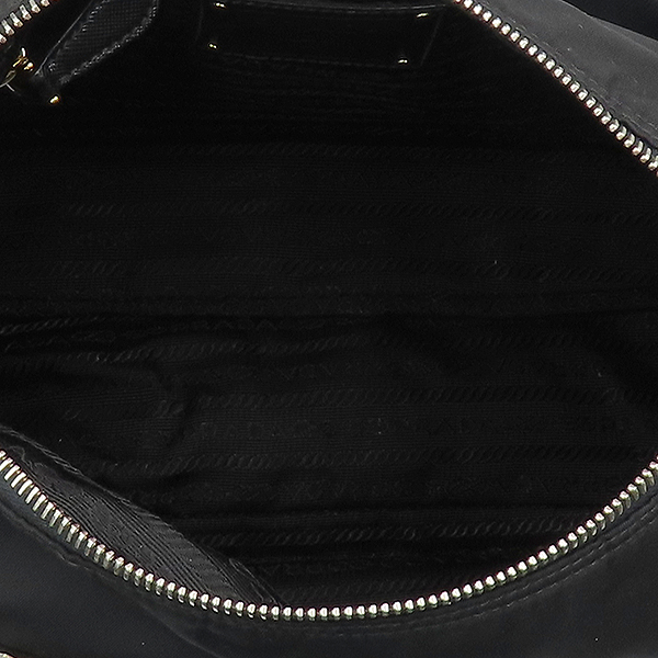 Prada() ﰢ ΰ  Ϸ   [] ̹5 - ̺ ߰ǰ
