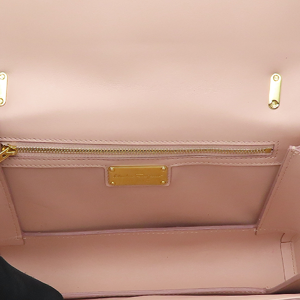 Ferragamo(󰡸) 21 G462 ũ  ̵  ÷  ü  [д] ̹6 - ̺ ߰ǰ