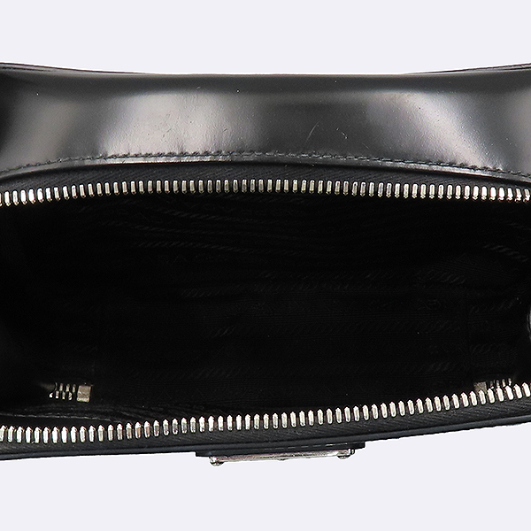Prada() 2VH070 SPAZZOLATO NERO ÷ 귯õ  Ʈ̾ޱ Ż ΰ ũν + ܺ   [] ̹7 - ̺ ߰ǰ