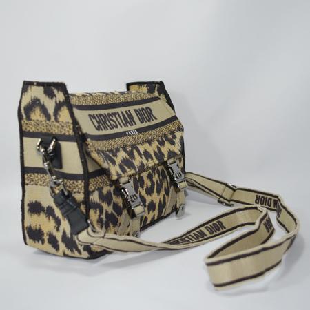 Dior(ũî)  M1241BRHM ķ  ũν ̹3 - ̺ ߰ǰ