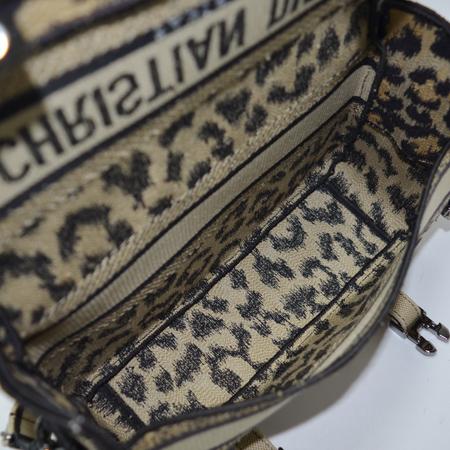 Dior(ũî)  M1241BRHM ķ  ũν ̹5 - ̺ ߰ǰ