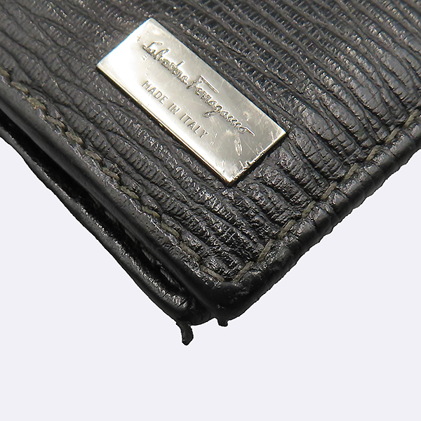 Ferragamo(󰡸) 66 7068    ΰ   [νż] ̹3 - ̺ ߰ǰ