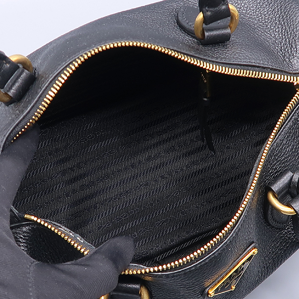 Prada(�����) 1BB797 ���� ���ڷδ��̳� ���� �ﰢ �ΰ� ������ 2WAY [����������] �̹���5 - ���̺��� �߰���ǰ