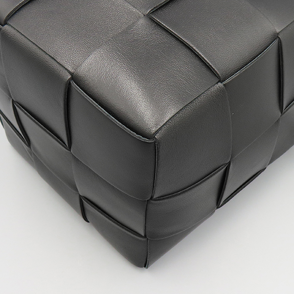 BOTTEGAVENETA(װŸ) 680218    S  Ŷ īƮ ũν [ϳ̻] ̹5 - ̺ ߰ǰ