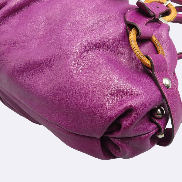 Ferragamo(󰡸) 21 6381    [] ̹3 - ̺ ߰ǰ