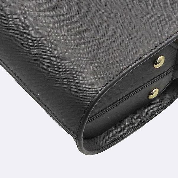 APC() AW22C3    ũν [] ̹4 - ̺ ߰ǰ