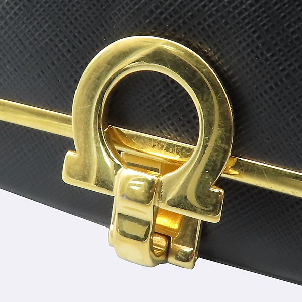 Ferragamo(󰡸) 22 4633  ǾƳ Ż ġ    [νż] ̹3 - ̺ ߰ǰ