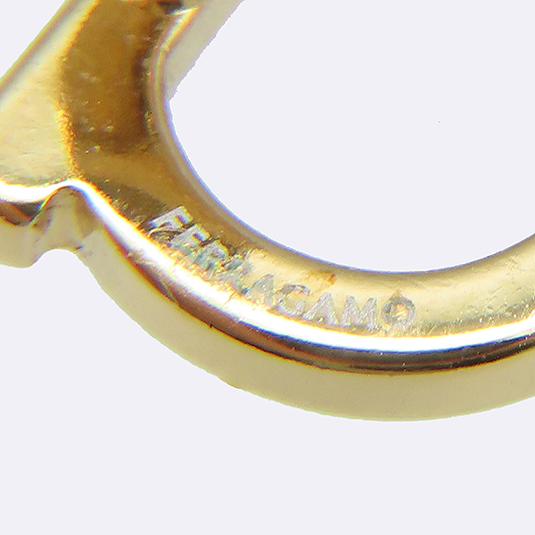 Ferragamo(󰡸) 76 0119  ġ ΰ Ͱ [] ̹4 - ̺ ߰ǰ