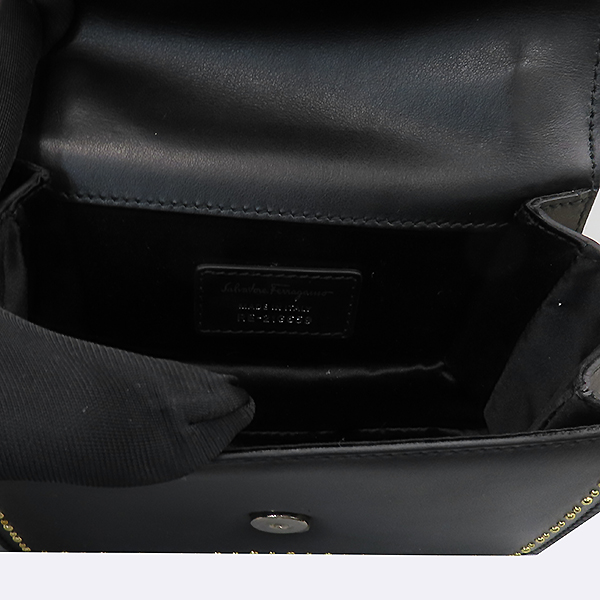 Ferragamo(󰡸) 21 G659   Ladybird() ͵  ٶ  ü ũν [] ̹7 - ̺ ߰ǰ