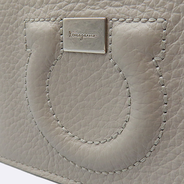 Ferragamo(󰡸) 22 D514 ׷ ÷ ġ ڼ   [] ̹4 - ̺ ߰ǰ