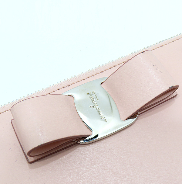 Ferragamo(󰡸) 22 D547 ũ   ٶ  Ŭġ [õ] ̹3 - ̺ ߰ǰ