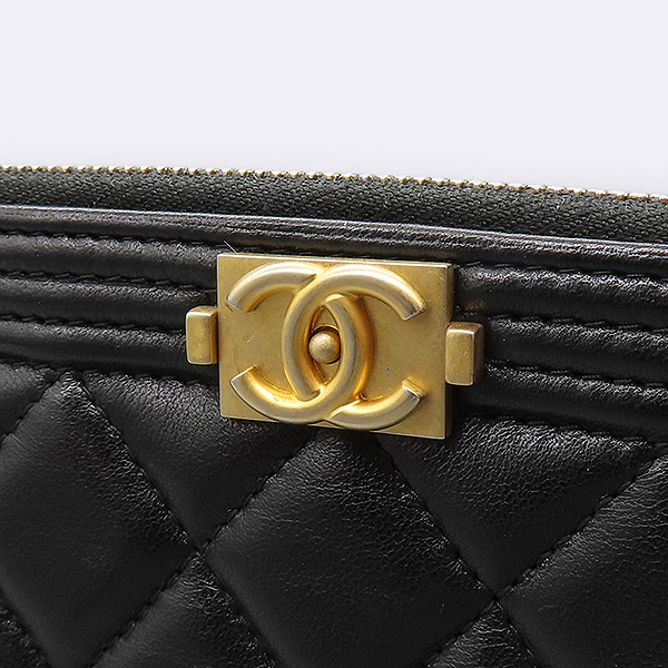 Chanel() A84407  Ų  ̻  Ŭġ [] ̹4 - ̺ ߰ǰ