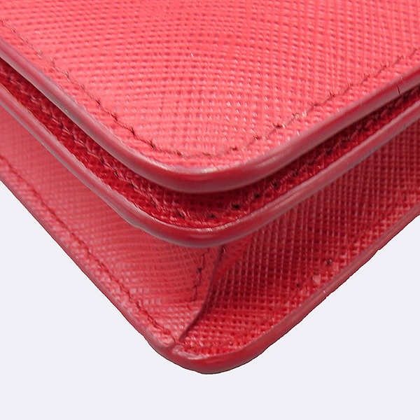 Prada(�����) 1DH029 ���� ���ǾƳ� ���� �ΰ� �̴� Ŭ��ġ  [���ε�������] �̹���3 - ���̺��� �߰���ǰ