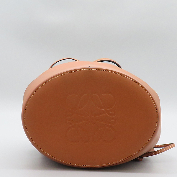 Loewe(ο) 326.75AC     ̵ Ŷ  2-WAY [̷Ե] ̹5 - ̺ ߰ǰ