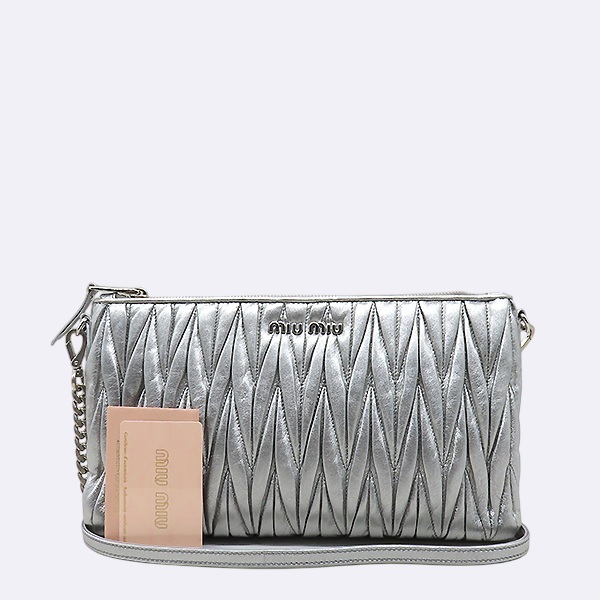 ̿̿ ׶ Ŭġ ü  K1680MIU - ̺ ߰ǰ