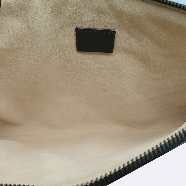 Gucci(����) 525541 ���� ���� GG Marmont(����Ʈ) ��Ʋ�� ���̴�Ʈ ����ΰ� Ŭ��ġ [�ϻ�Ե���] �̹���6 - ���̺��� �߰���ǰ