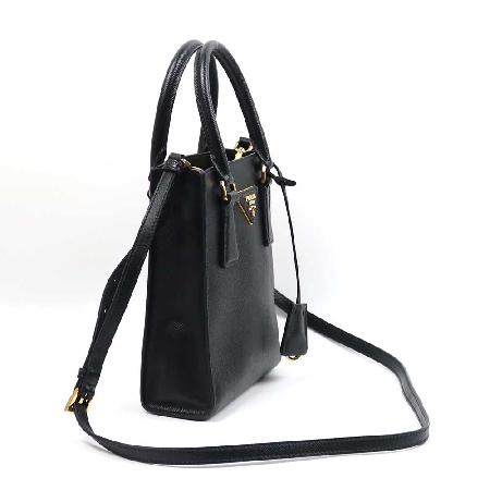 Prada(�����) 1BA358 ���� ���ǾƳ� �̴� �ﰢ�ΰ� ��Ʈ�� �� ũ�ν��� [����ż�����] �̹���2 - ���̺��� �߰���ǰ