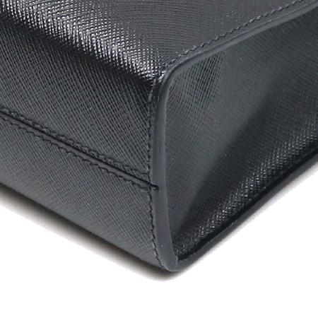 Prada(�����) 1BA358 ���� ���ǾƳ� �̴� �ﰢ�ΰ� ��Ʈ�� �� ũ�ν��� [����ż�����] �̹���5 - ���̺��� �߰���ǰ