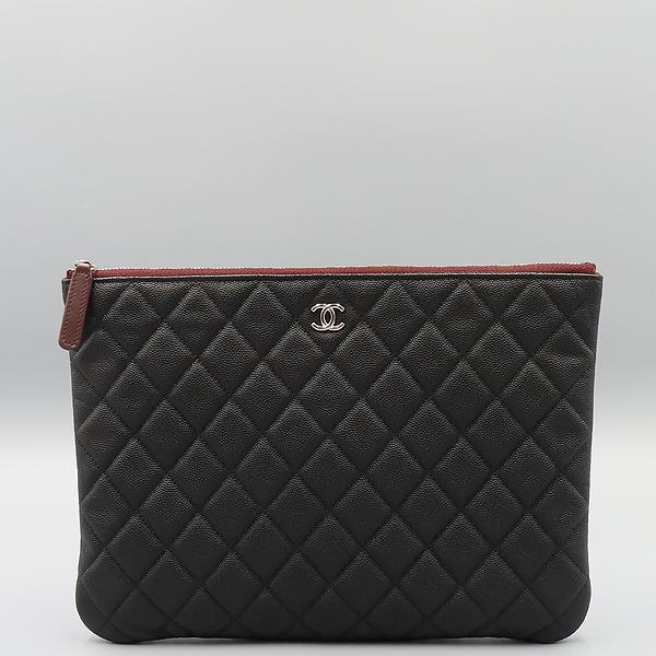 Chanel(����) A82545 ���� ĳ��� Ŭ���� ���� �ΰ� ���̵� Ŭ��ġ [�ϳ��̻���] �̹���2 - ���̺��� �߰���ǰ