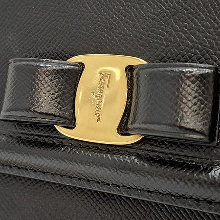 Ferragamo(��󰡸�) 21 G462 ���� ���� �÷� �ٶ� ü�� �÷� ����� (���ַԵ���) �̹���4 - ���̺��� �߰���ǰ