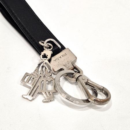 Prada(�����) 2PP125 ���� ���ǾƳ� ���� ������ Ű�� (���ַԵ���) �̹���3 - ���̺��� �߰���ǰ