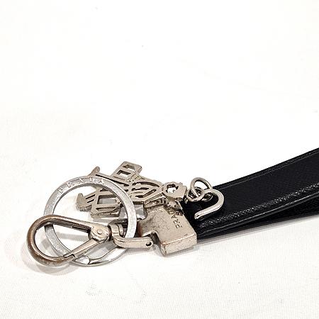 Prada(�����) 2PP125 ���� ���ǾƳ� ���� ������ Ű�� (���ַԵ���) �̹���4 - ���̺��� �߰���ǰ