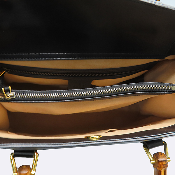 Gucci(����) 655658 ���� ���� ���ֳ̾� ��� �̵�� ��Ʈ�� + ��� ��Ʈ�� 2WAY [�ϻ�Ե���] �̹���6 - ���̺��� �߰���ǰ