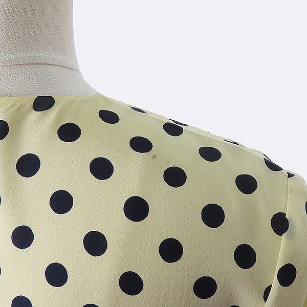 Burberry(������) 4067465 LONDON ���� ����Ʈ���ο��÷� ��Ʈ ��Ŭ ������ ��ũ 100% ������ ���ǽ� - 38 [��������] �̹���6 - ���̺��� �߰���ǰ