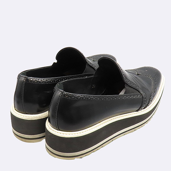 Prada()     Ŭ - 250MM [] ̹4 - ̺ ߰ǰ