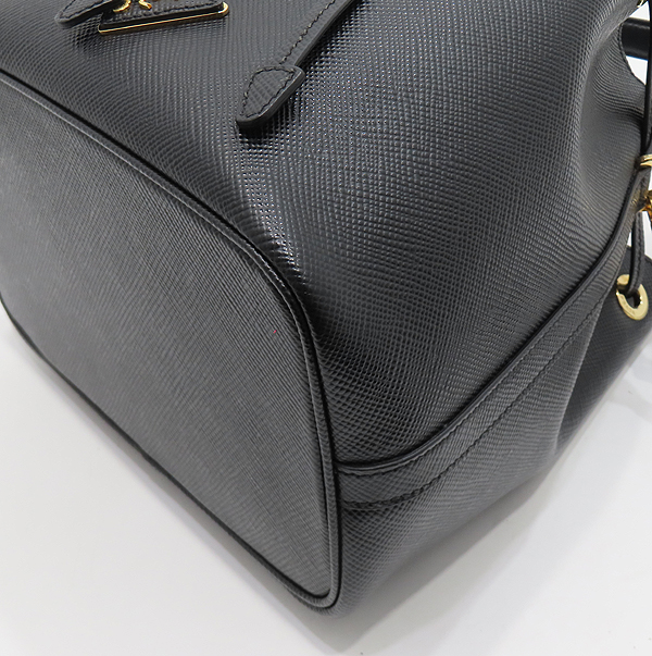 Prada(�����) 1BE032 ���� ���ǾƳ� ���� �ﰢ �ΰ� ��Ŷ �� 2-WAY [��õ��] �̹���5 - ���̺��� �߰���ǰ