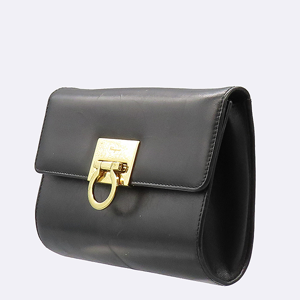 Ferragamo(��󰡸�) 21 8752 �����÷� ���� ����Ż ���� ��ġ�� �� �̴� ü�� �÷� ũ�ν��� [��������] �̹���3 - ���̺��� �߰���ǰ