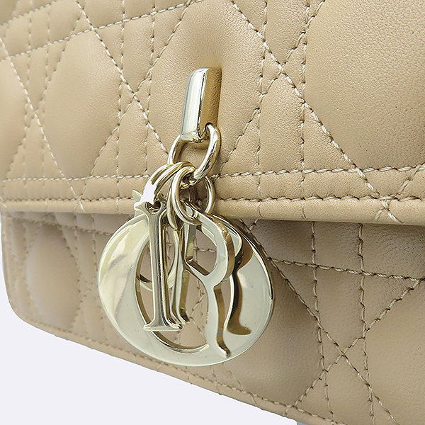 Dior(ũî) M0997ONGE  ÷ ̽ žڵ ũν [] ̹4 - ̺ ߰ǰ