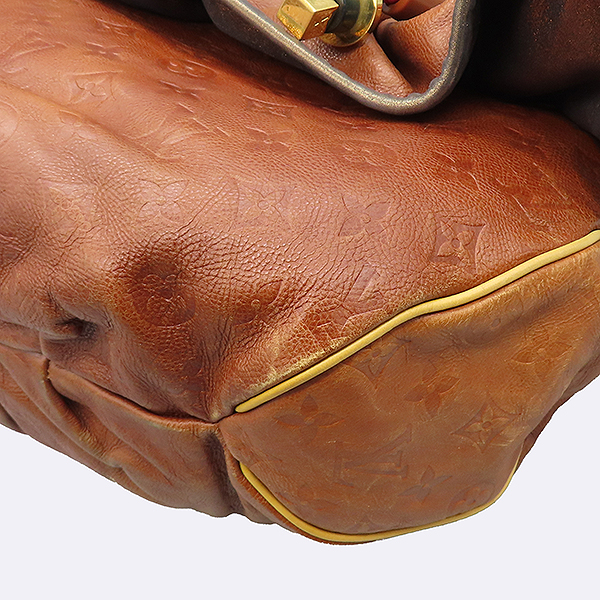 Louis Vuitton(���̺���) M97000 ���׷� ������ Į���ϸ� ����� [��������] �̹���4 - ���̺��� �߰���ǰ