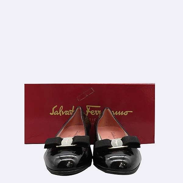 ��󰡸� �ٶ� ��� ���� K8697FE - ���̺��� �߰���ǰ