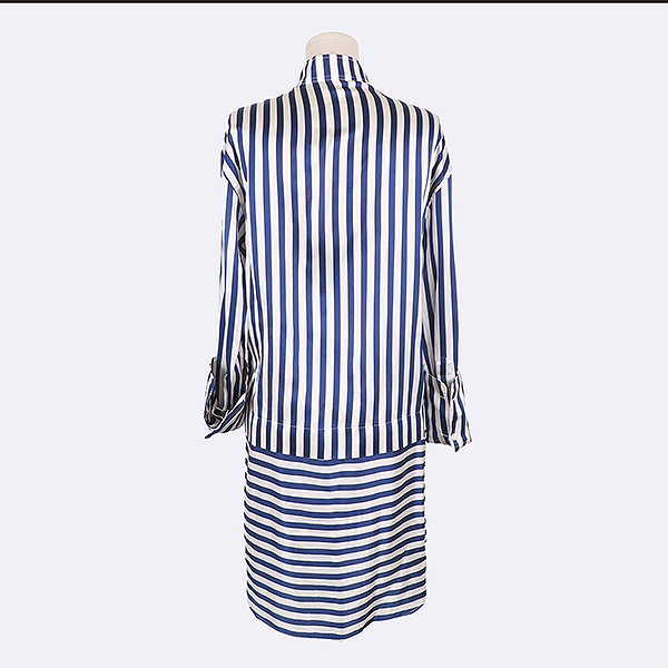 Burberry(������) 4545950 ��ũ ��ư ȥ�� ���� ��Ʈ������ ������ ����콺 [��������] �̹���4 - ���̺��� �߰���ǰ