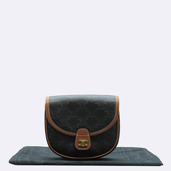 ������ �̴� ����ü ũ�ν��� 