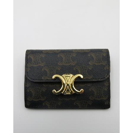 ������  Ʈ������ �̴� ������