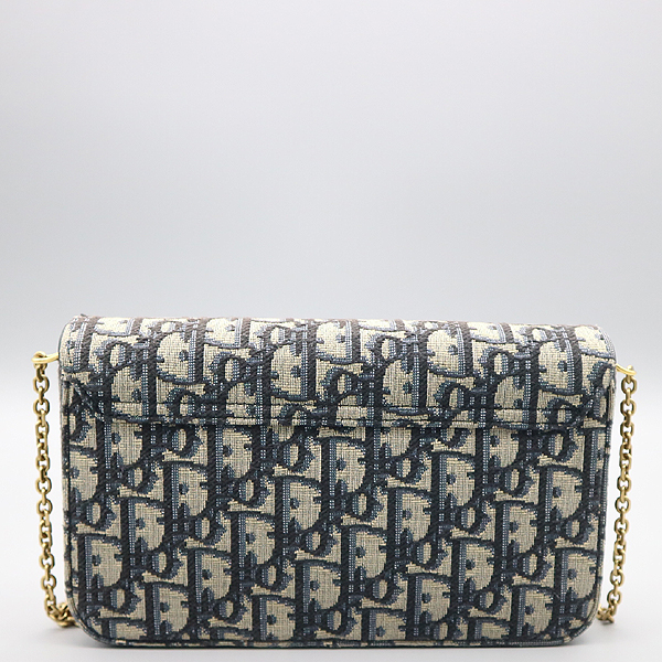 Dior(ũ����î���) S5907CTZQ ������ũ �ڰ��� ���� (Saddle) �̵�� ü�� �Ŀ�ġ ũ�ν��� [�뱸�߾ӷο���] �̹���4 - ���̺��� �߰���ǰ